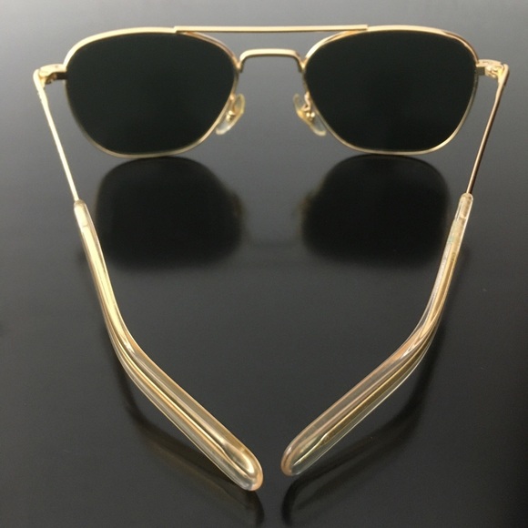 SOLD SOLD Offers Welcomed - AMERICAN OPTICAL AO GOLD FILLED AVIATORS

SIZE 52 20 - Picture 5 of 12